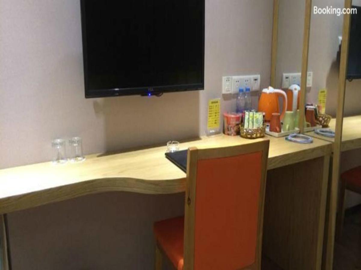 Super 8 Hotel Chaoyang Park South Dongfeng Road Beijing Bagian luar foto